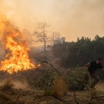 Φωτιά σε χαμηλή βλάστηση στη Βίβλο Νάξου χωρίς απειλή για οικισμούς