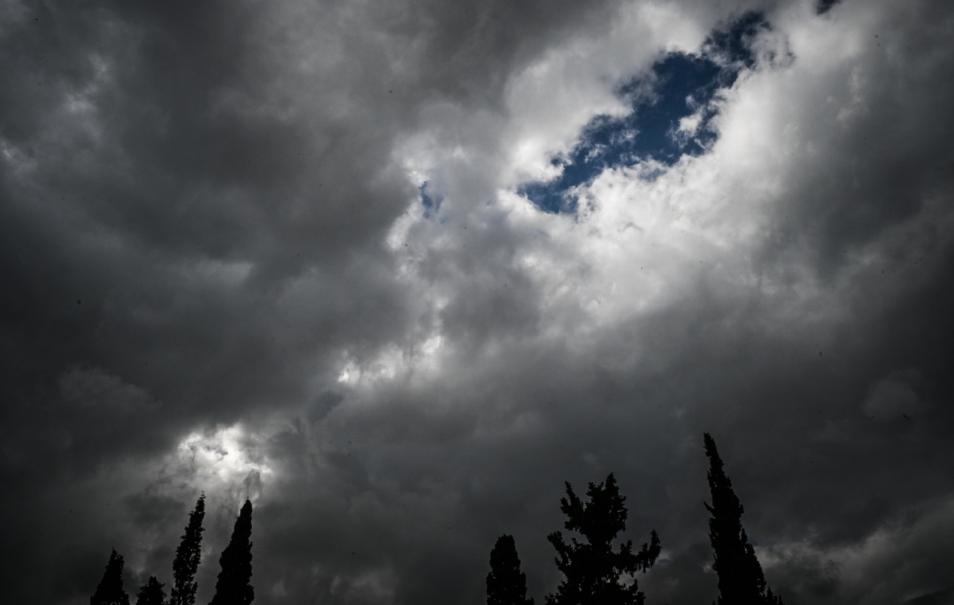 Αξιοσημείωτη Πτώση Θερμοκρασίας και Ισχυροί Άνεμοι Αναμένονται στην Χώρα