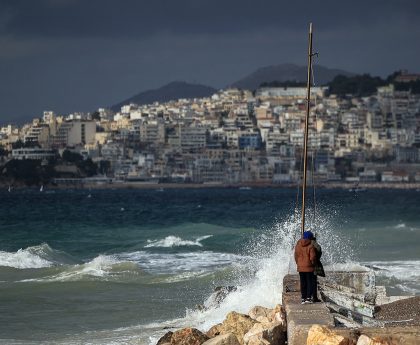 Καλοκαιρινή ζέστη και επικίνδυνες καταιγίδες στο φθινόπωρο