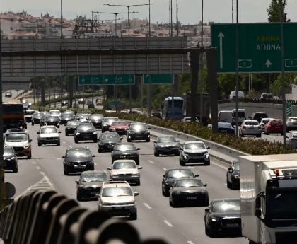 Δυσκολίες στην Κυκλοφορία λόγω Σύγκρουσης στη Λεωφόρο Κηφισού και την Αττική Οδό