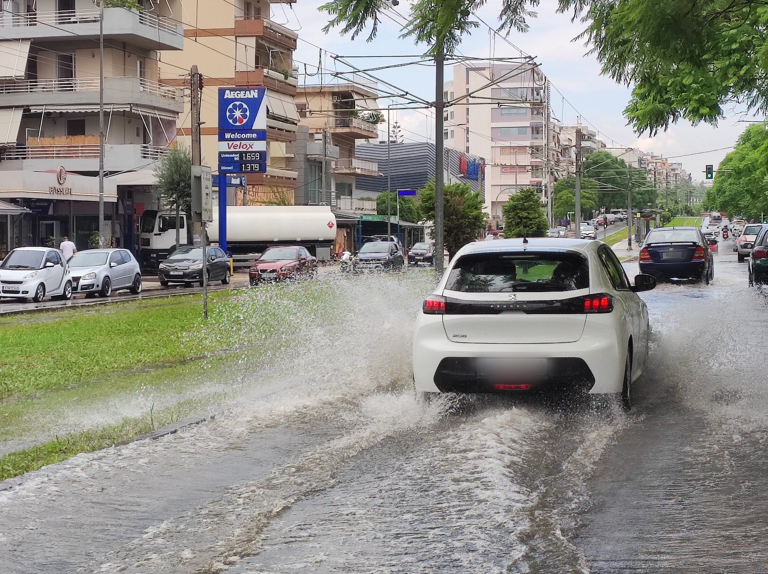 Επικείμενη επιδείνωση του καιρού με βροχές και καταιγίδες από την Παρασκευή 04 Οκτωβρίου