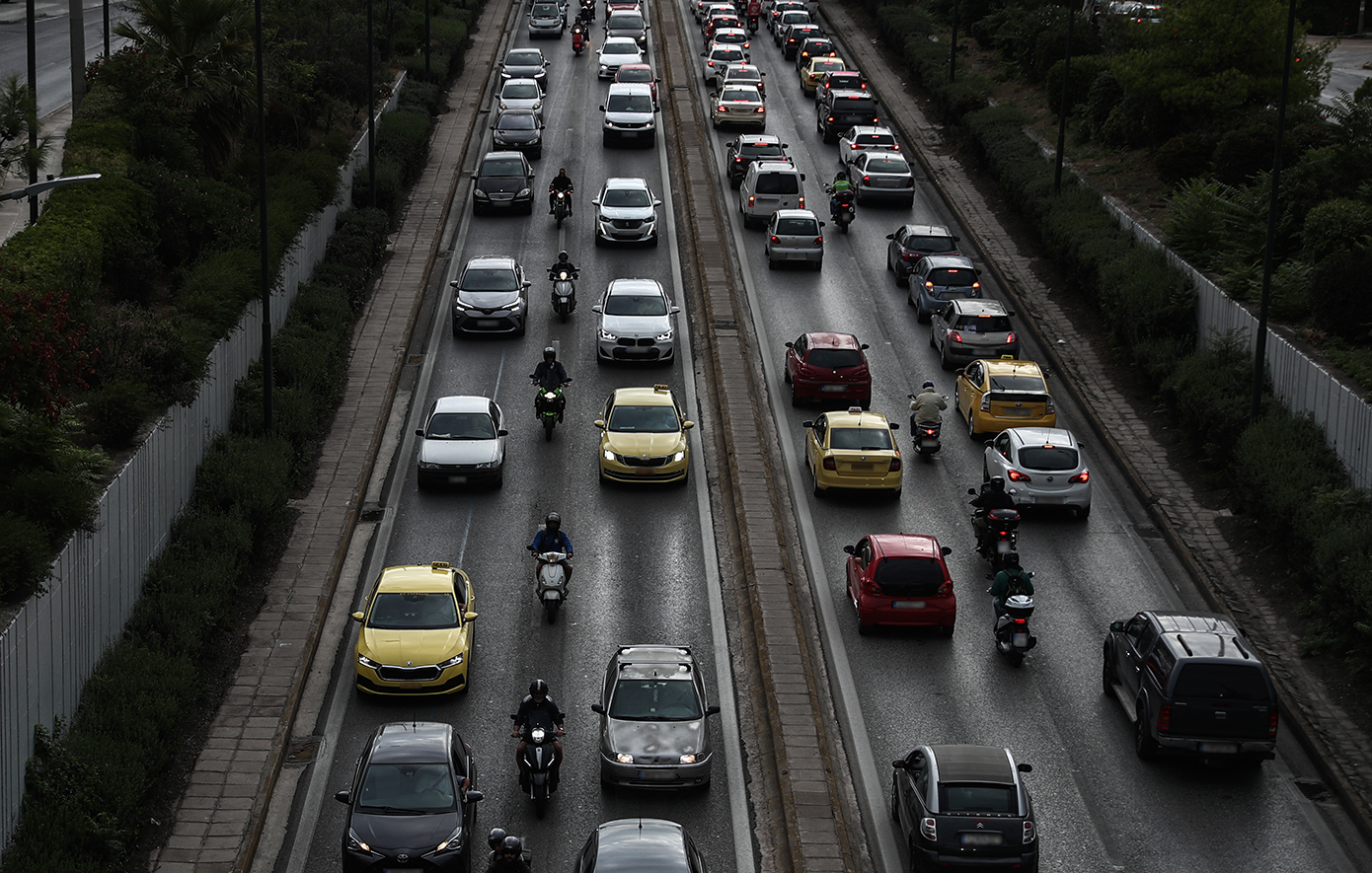 Αυξημένη κυκλοφοριακή κίνηση το πρωί του Σαββάτου λόγω τροχαίου στην Αττική