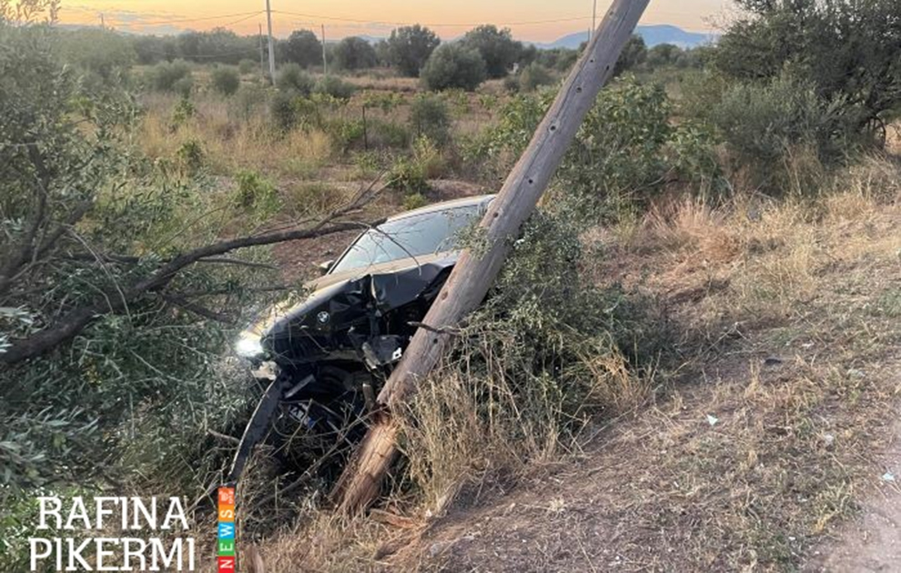 Ατύχημα με τον πρώην δήμαρχο Μαραθώνα Ηλία Ψινάκη χωρίς σοβαρούς τραυματισμούς