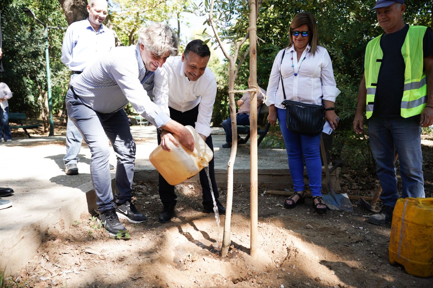 Προώθηση Πράσινης Αθήνας με Φύτευση 3000 Δέντρων το 2023