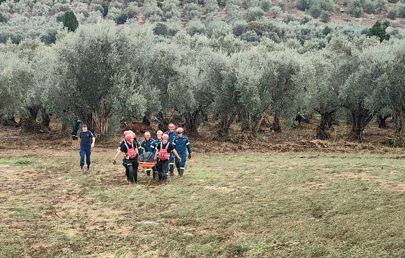 Φονική Κακοκαιρία Κασσάνδρα στην Αιτωλοακαρνανία με Νεκρό Έναν Φύλακα